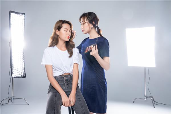 淄博哪里可以學(xué)習(xí)化妝？