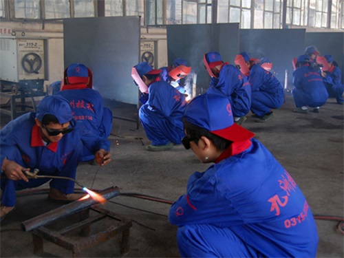 唐山電工專業(yè)哪家強(qiáng)？   