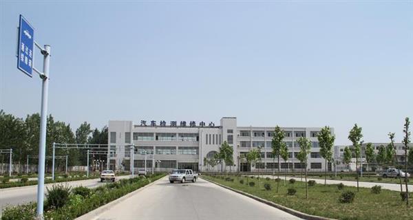 山東工程技師學院能學工業(yè)機器人嗎？學?？孔V嗎？