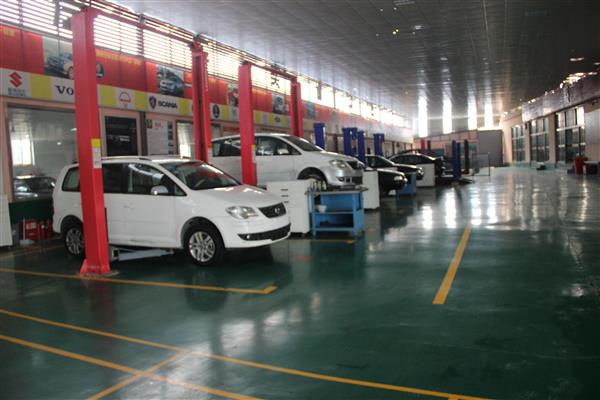 德州躍華職業(yè)學(xué)校有汽修專業(yè)嗎？