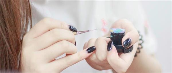 濟(jì)寧哪所美甲學(xué)校教育教學(xué)比較好？