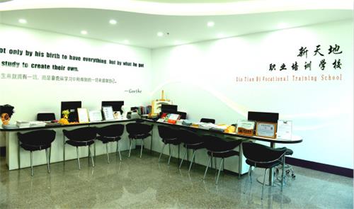 學(xué)美容美發(fā)去天津哪所學(xué)校好？