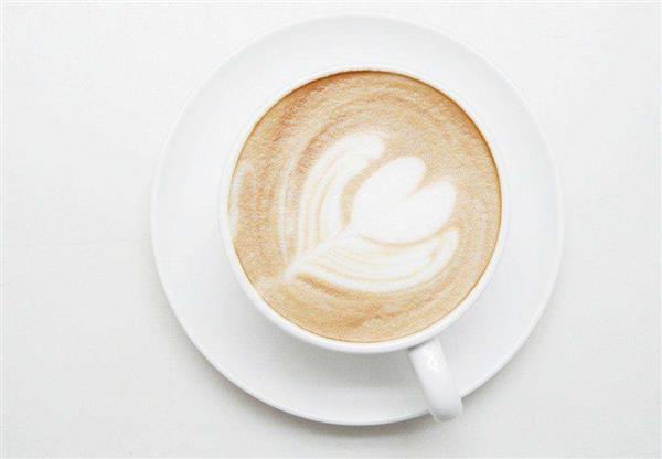 邢臺(tái)市荔枝村烘培專(zhuān)修學(xué)校教你如何分辨咖啡