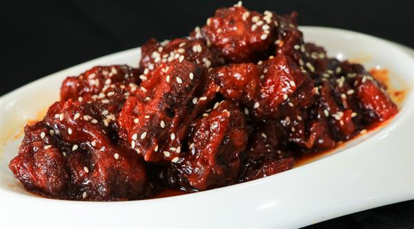 濟(jì)南市技師學(xué)院開設(shè)了哪些烹飪專業(yè)？