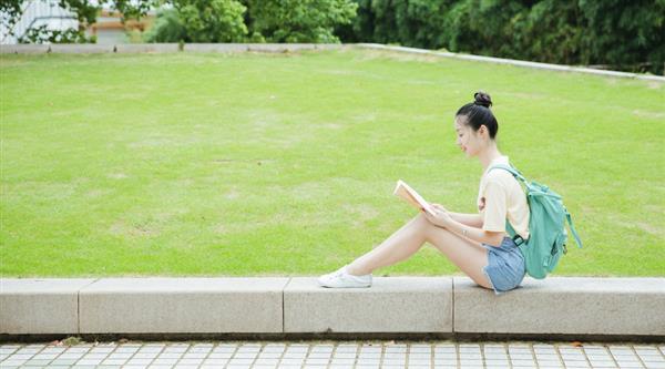 幼師待遇要提高了？青島膠南市高級(jí)職業(yè)技術(shù)學(xué)校為你解答！