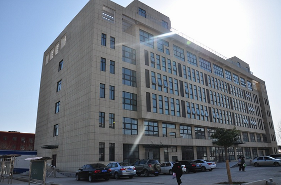 00E473C2-7E7C-4ab9-8C5E-E1867C5F5D0F