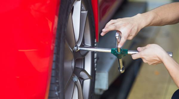 汽車維修有哪些技巧？學(xué)會這些超省錢噠！