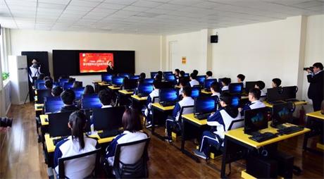 濟(jì)南電子機(jī)械工程學(xué)校都設(shè)置了哪些熱門專業(yè)？   