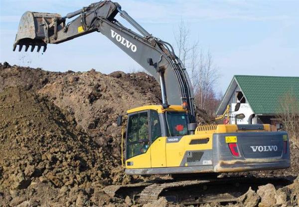 山東藍(lán)天職業(yè)培訓(xùn)學(xué)校開設(shè)了兩個(gè)挖掘機(jī)班？都是什么？