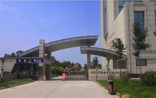 河北哪所學(xué)校開設(shè)了航空服務(wù)訂單班？