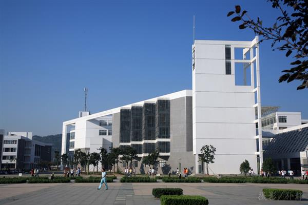 日照職業(yè)技術(shù)學(xué)院飛行器制造技術(shù)專業(yè)都會學(xué)習(xí)哪些課程？