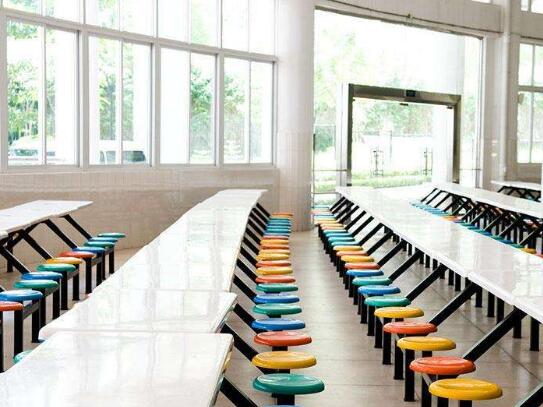 山東職業(yè)學(xué)院是一所什么樣的學(xué)校？