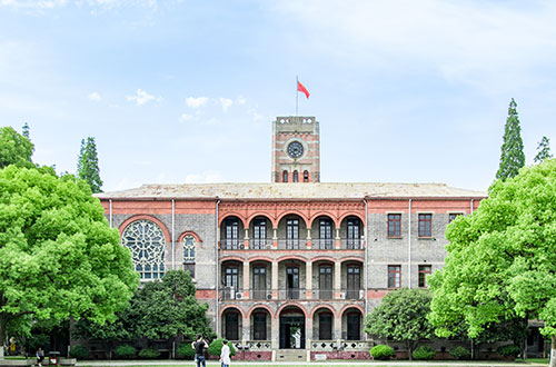 青島萊西市職業(yè)教育中心是學(xué)校嗎？有什么專業(yè)？