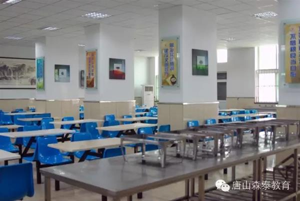 唐山森泰幼師學(xué)校開(kāi)設(shè)哪些幼師專(zhuān)業(yè)？